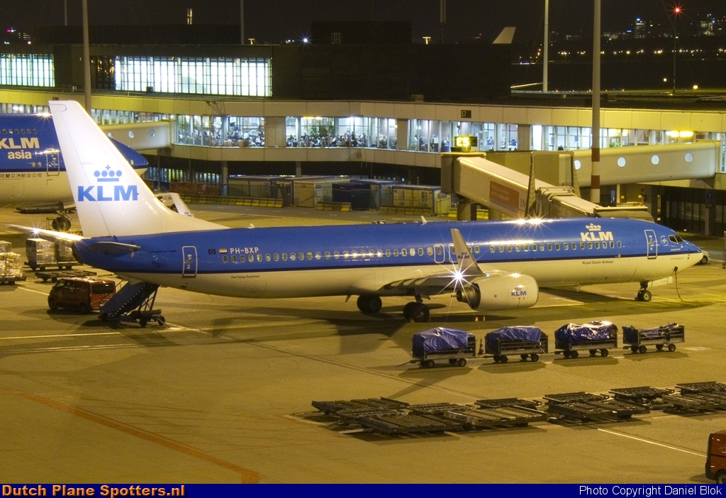 PH-BXP Boeing 737-900 KLM Royal Dutch Airlines by Daniel Blok