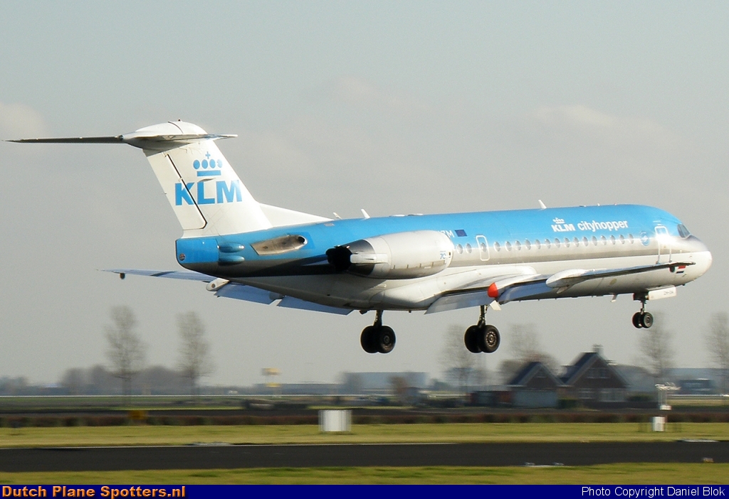 PH-KZM Fokker 70 KLM Cityhopper by Daniel Blok