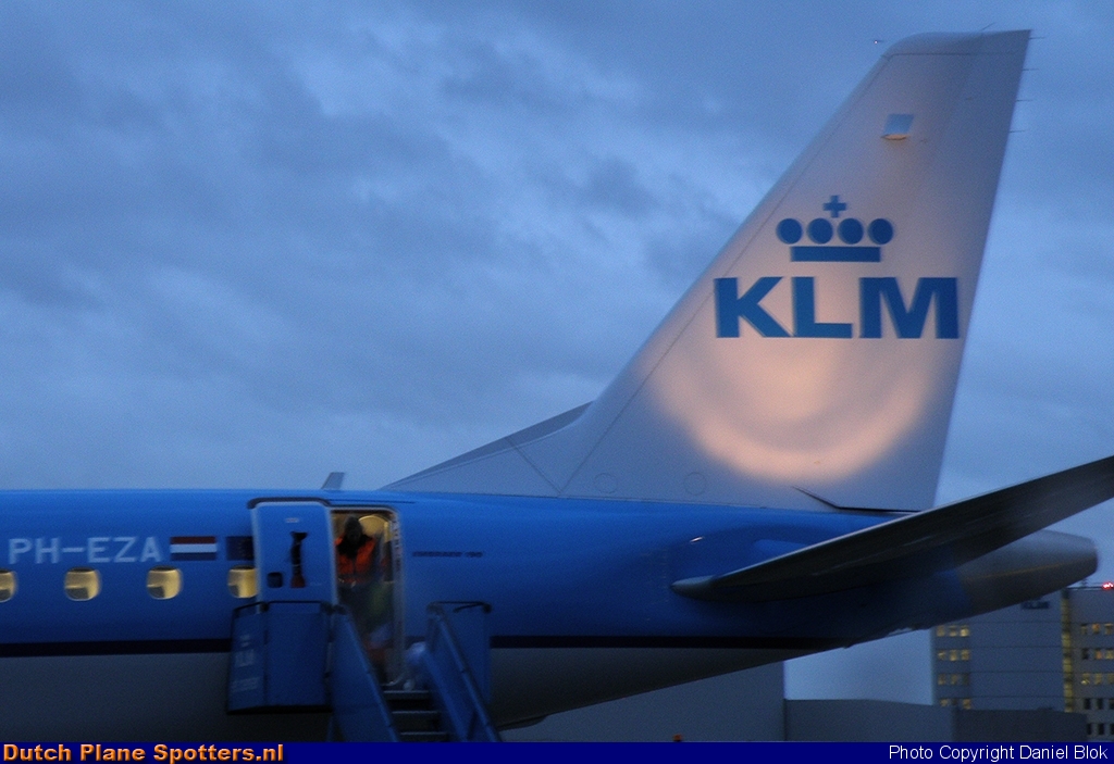 PH-EZA Embraer 190 KLM Cityhopper by Daniel Blok