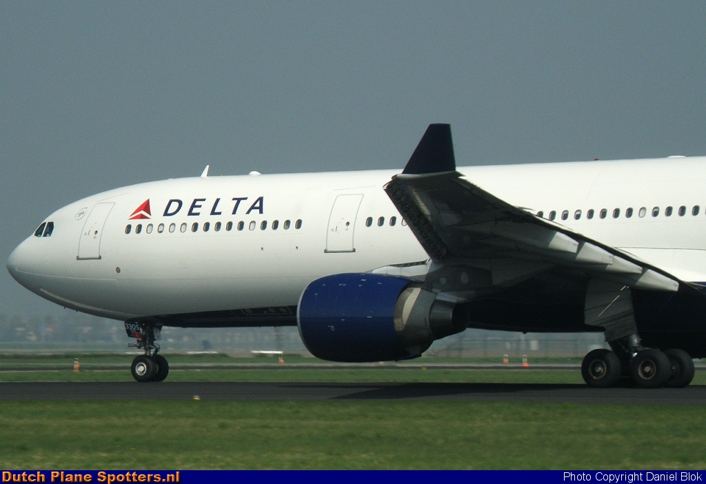 N805NW Airbus A330-300 Delta Airlines by Daniel Blok