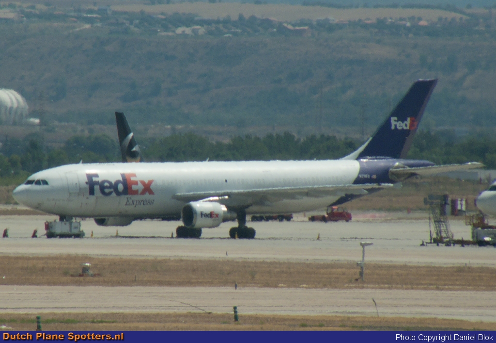  Airbus A300 FedEx by Daniel Blok