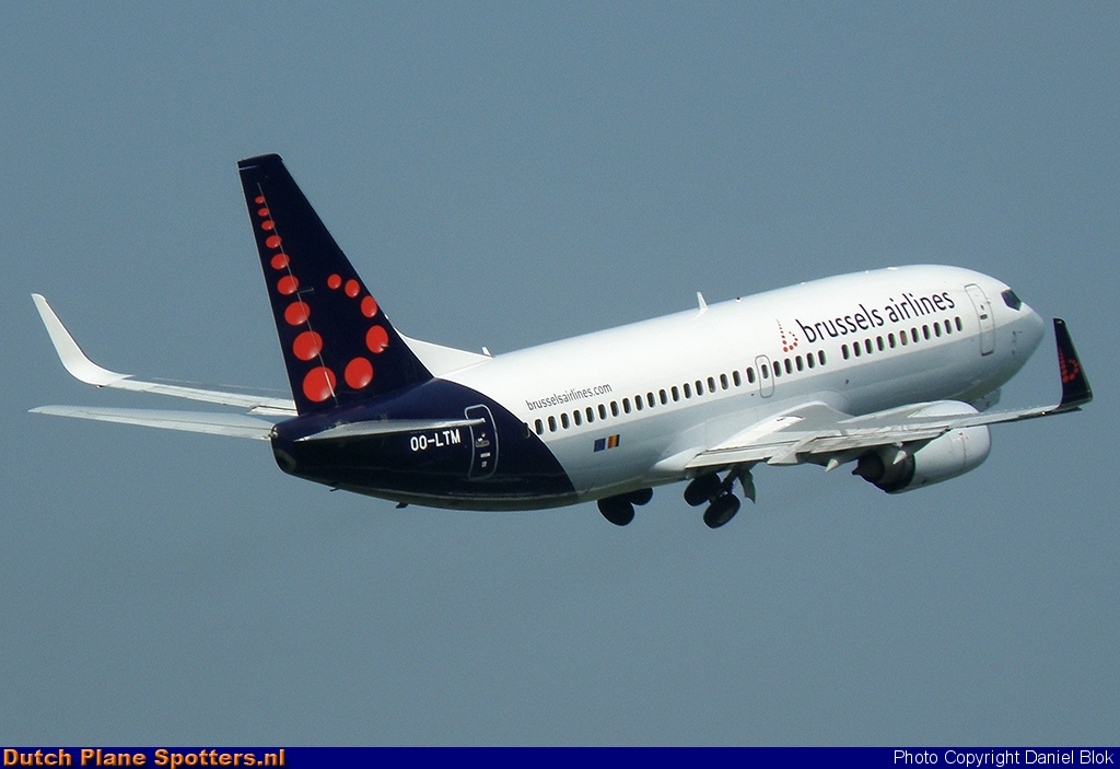 OO-LTM Boeing 737-300 Brussels Airlines by Daniel Blok