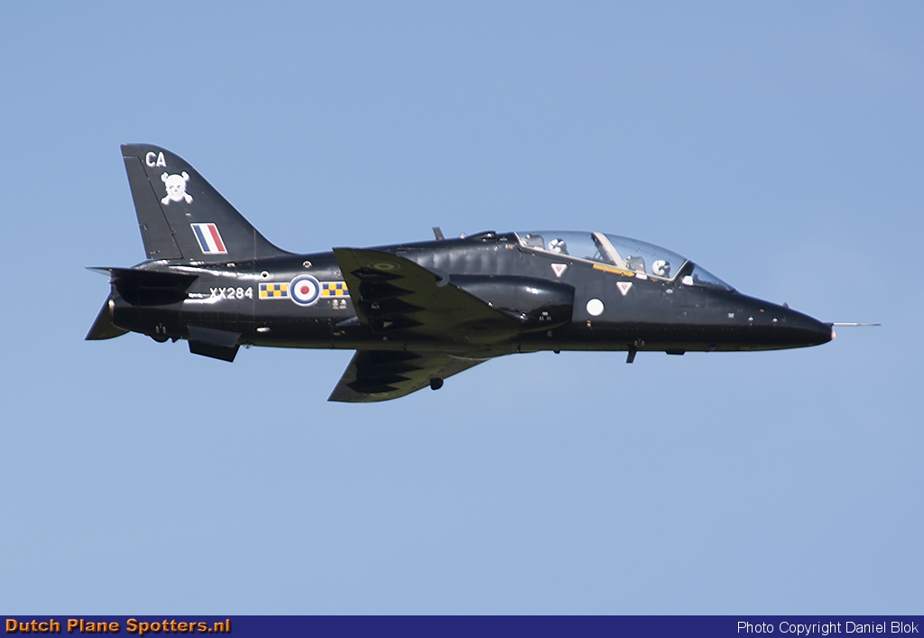 XX284 BAe Hawk T1 MIL - British Royal Air Force by Daniel Blok