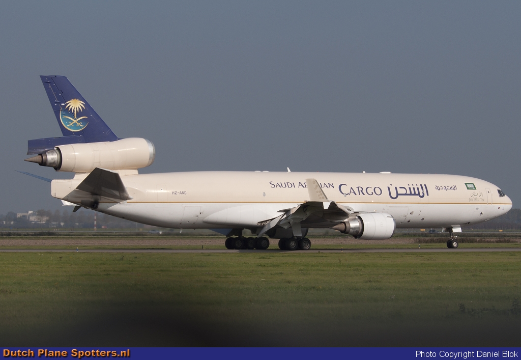 HZ-AND McDonnell Douglas MD-11 Saudi Arabian Cargo by Daniel Blok