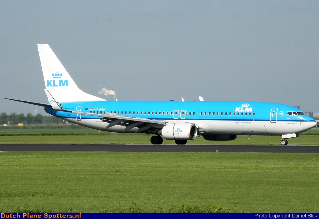 PH-BXH Boeing 737-800 KLM Royal Dutch Airlines by Daniel Blok