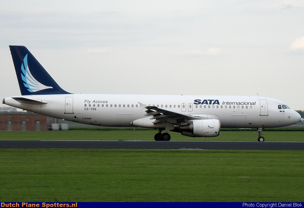 CS-TKK Airbus A320 SATA International by Daniel Blok