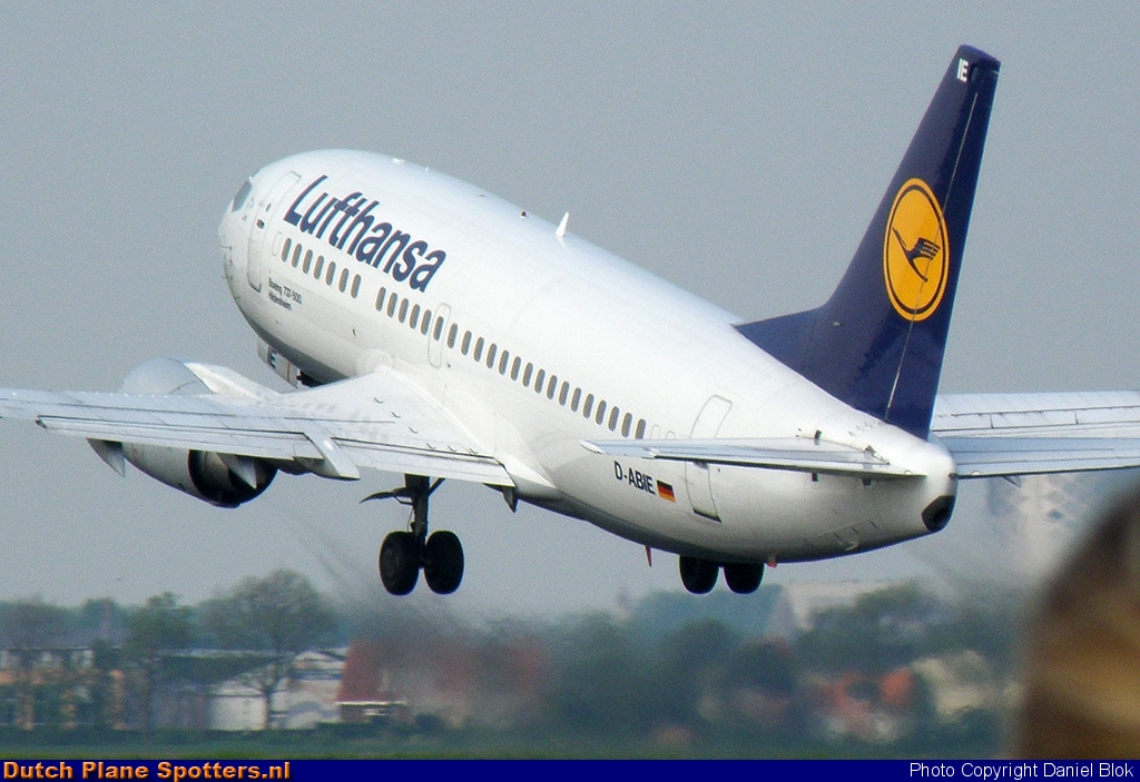 D-ABIE Boeing 737-500 Lufthansa by Daniel Blok