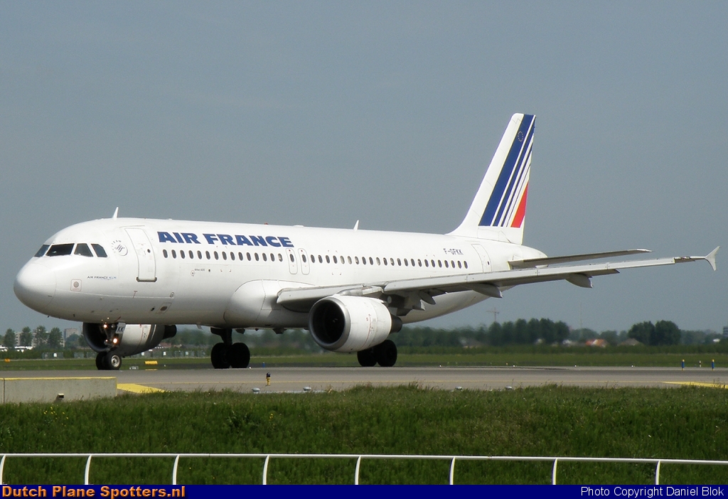 F-GFKK Airbus A320 Air France by Daniel Blok