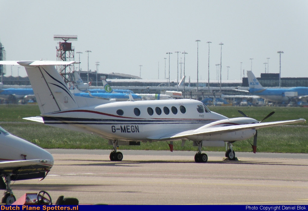 G-MEGN Beech 200 Super King Air Private by Daniel Blok