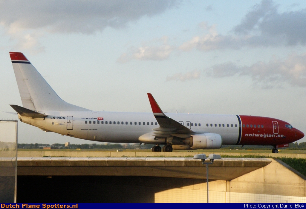 LN-NON Boeing 737-800 Norwegian Air Shuttle by Daniel Blok