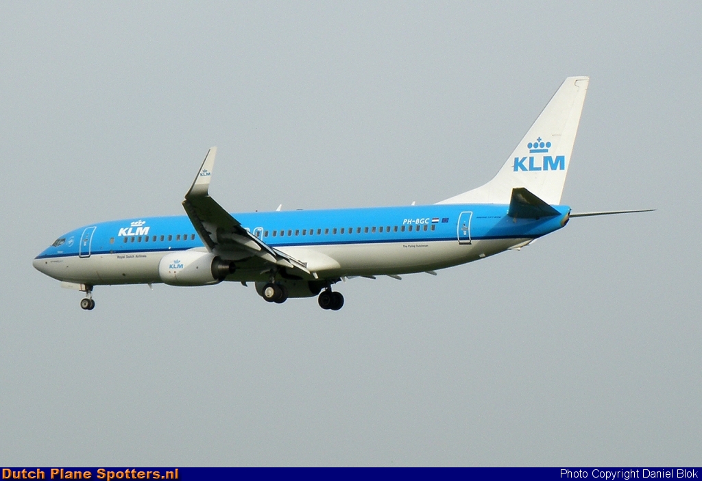 PH-BGC Boeing 737-800 KLM Royal Dutch Airlines by Daniel Blok