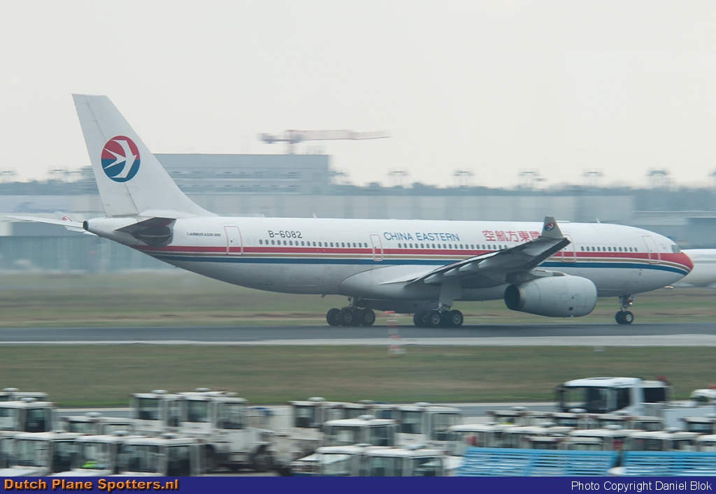 B-6082 Airbus A330-200 China Eastern Airlines by Daniel Blok