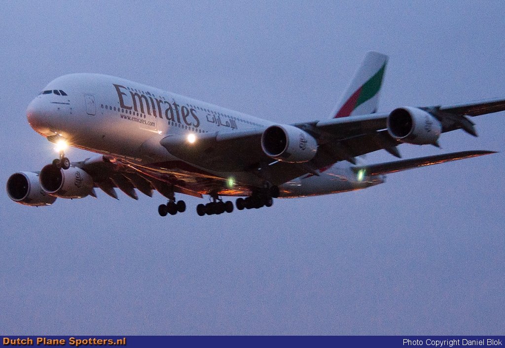 A6-EDS Airbus A380-800 Emirates by Daniel Blok