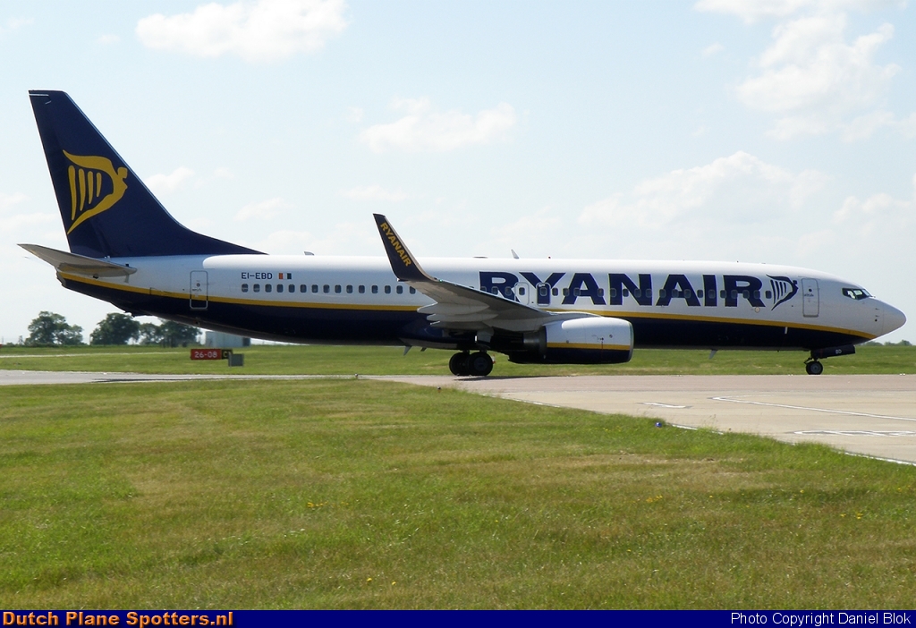 EI-EBD Boeing 737-800 Ryanair by Daniel Blok