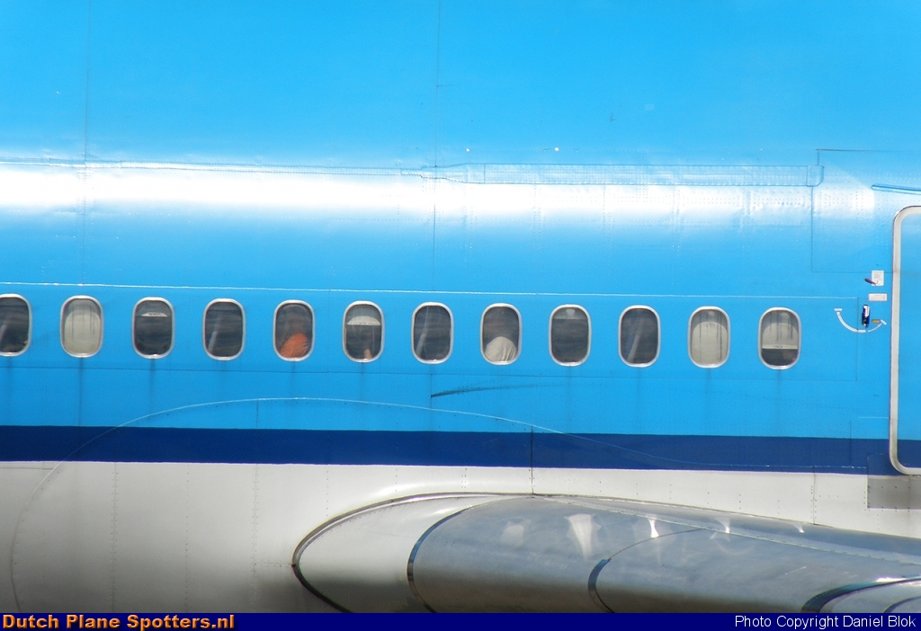 PH-KCE McDonnell Douglas MD-11 KLM Royal Dutch Airlines by Daniel Blok