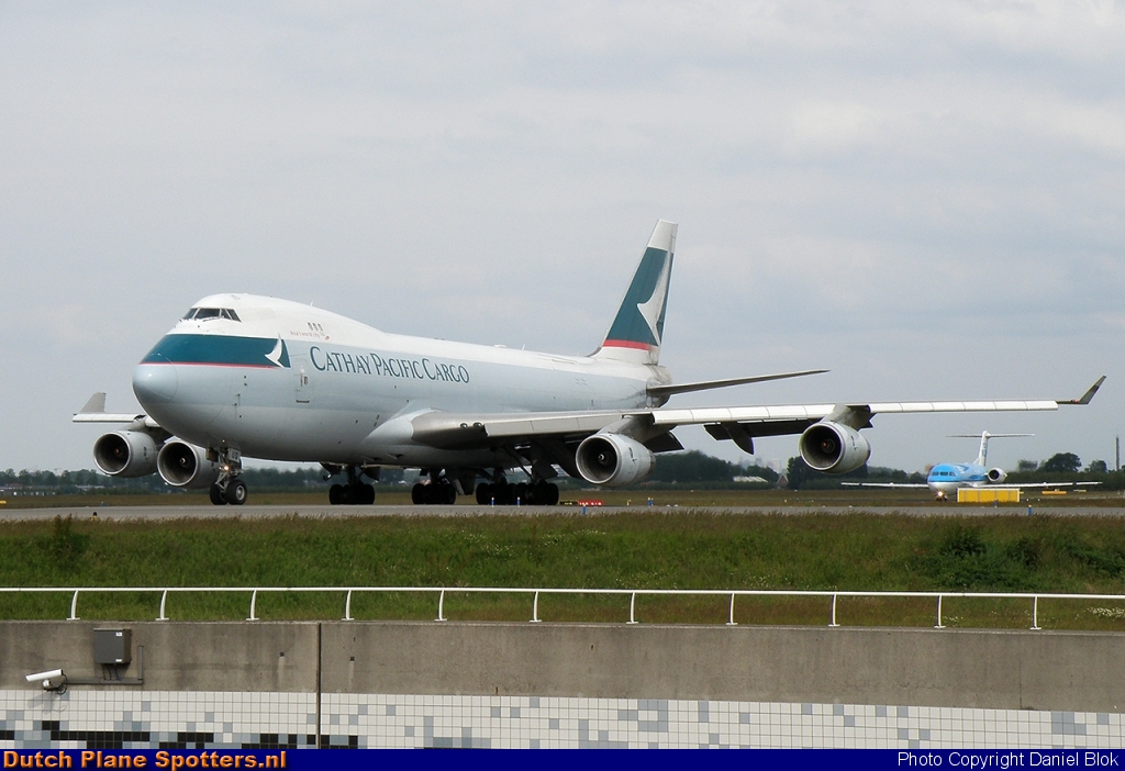 B-HUQ Boeing 747-400 Cathay Pacific Cargo by Daniel Blok