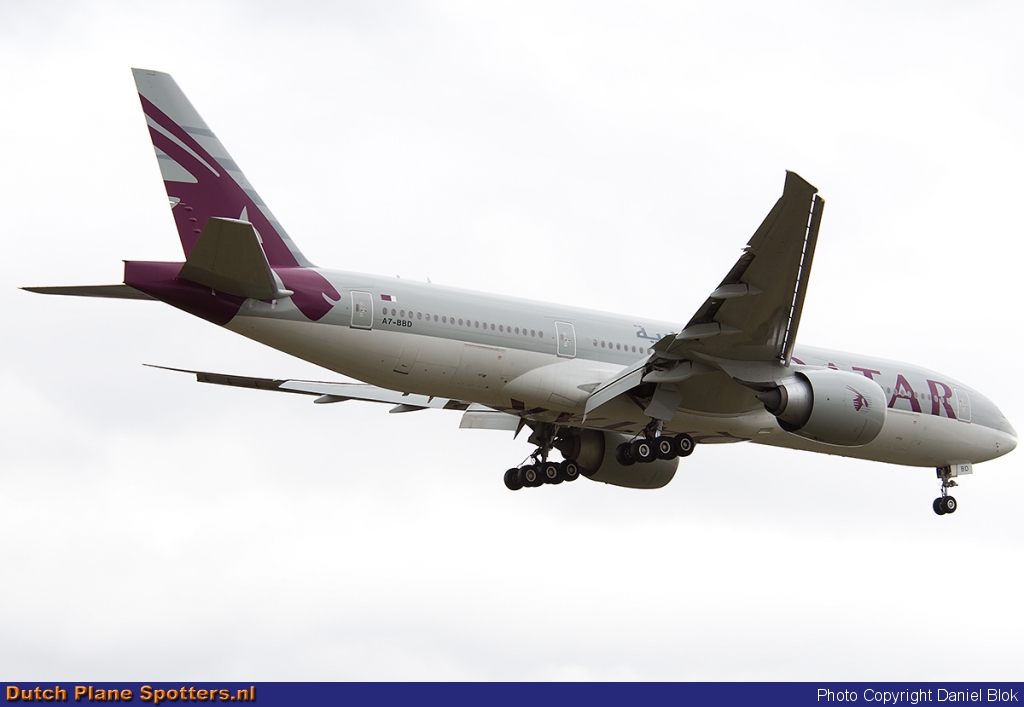 A7-BBD Boeing 777-200 Qatar Airways by Daniel Blok