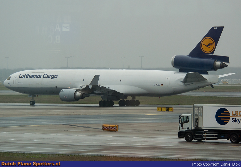 D-ALCG McDonnell Douglas MD-11 Lufthansa Cargo by Daniel Blok