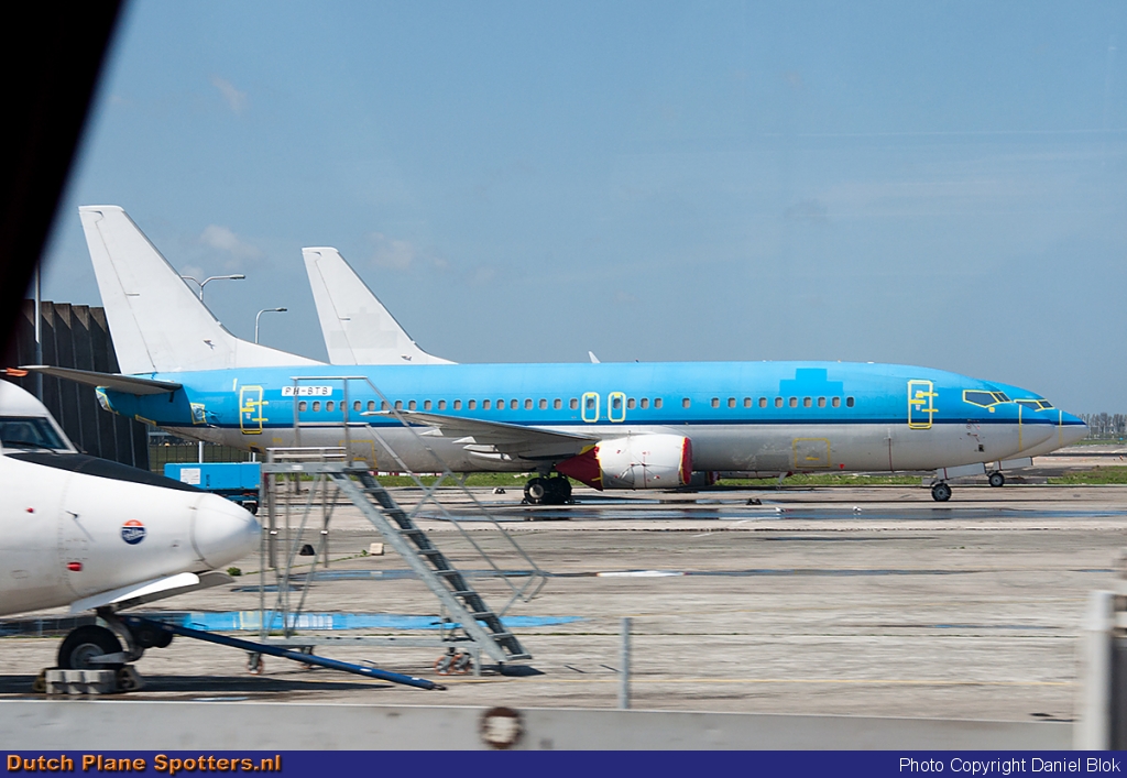 PH-BTB Boeing 737-400 KLM Royal Dutch Airlines by Daniel Blok