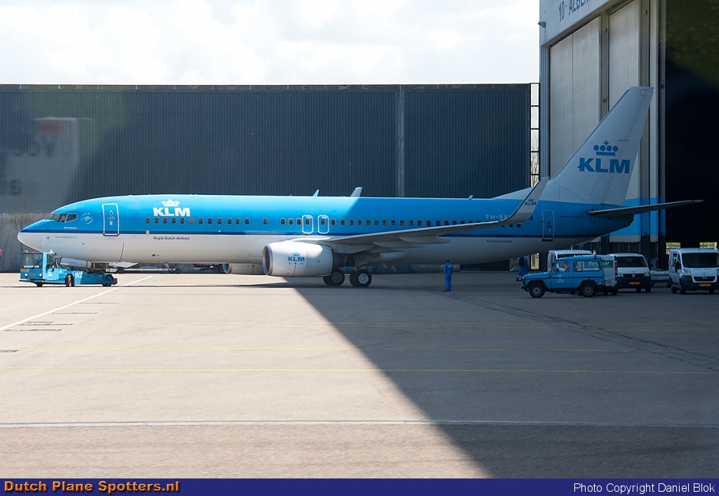 PH-BXK Boeing 737-800 KLM Royal Dutch Airlines by Daniel Blok