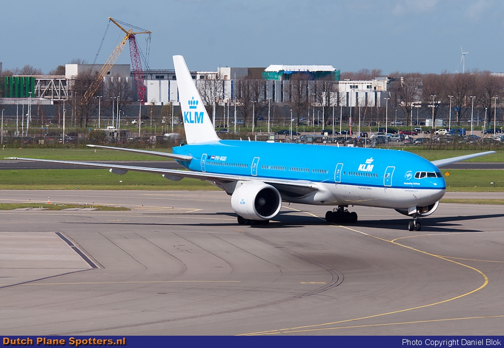 PH-BQD Boeing 777-200 KLM Royal Dutch Airlines by Daniel Blok