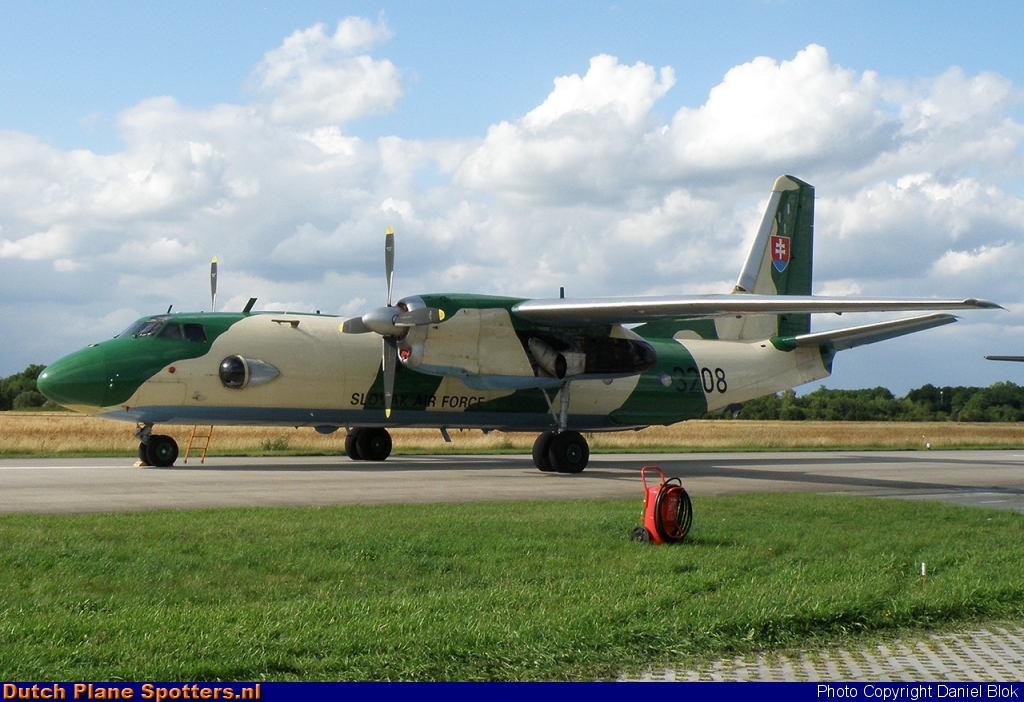 3208 Antonov An-26 MIL - Slovakian Air Force by Daniel Blok