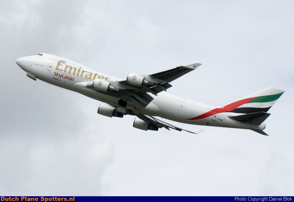 N415MC Boeing 747-400 Emirates Sky Cargo by Daniel Blok