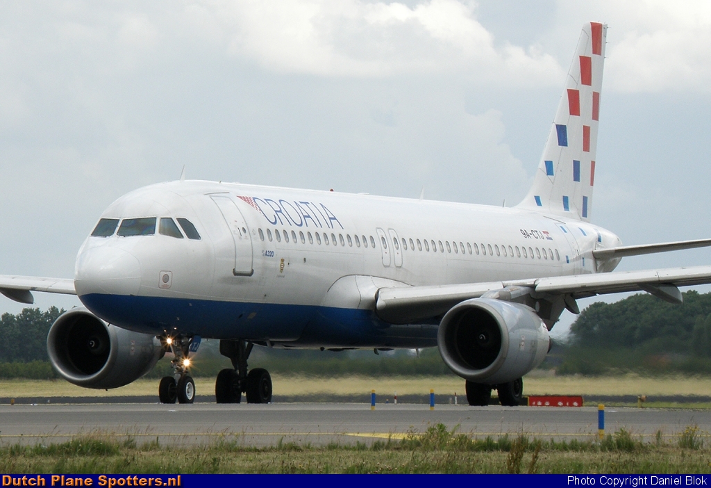 9A-CTJ Airbus A320 Croatia Airlines by Daniel Blok