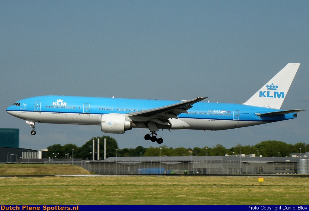 PH-BQF Boeing 777-200 KLM Royal Dutch Airlines by Daniel Blok