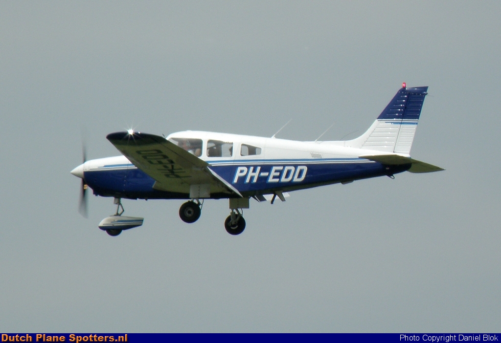 PH-EDD Piper PA-28 Warrior II Private by Daniel Blok