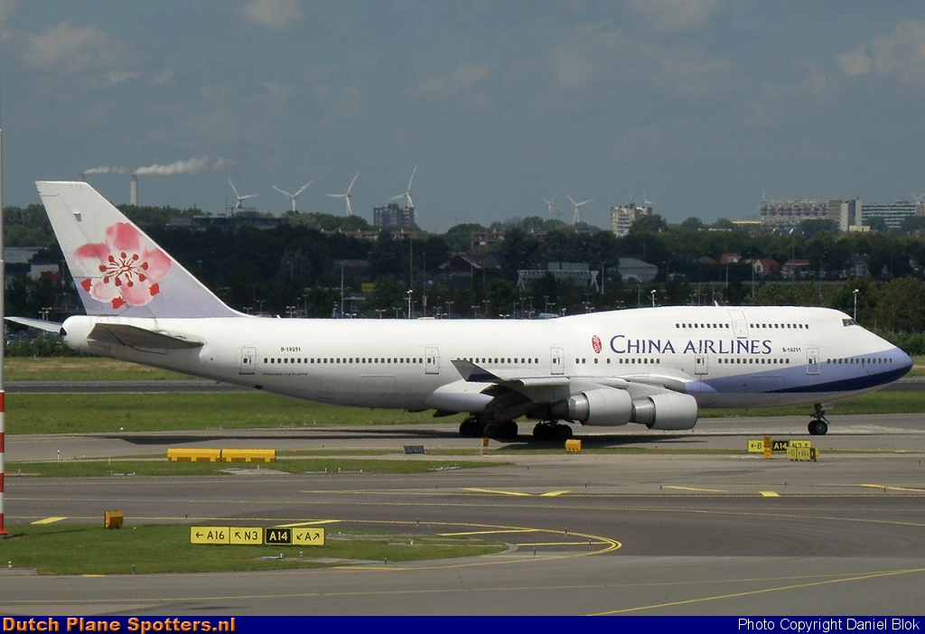 B-18251 Boeing 747-400 China Airlines by Daniel Blok