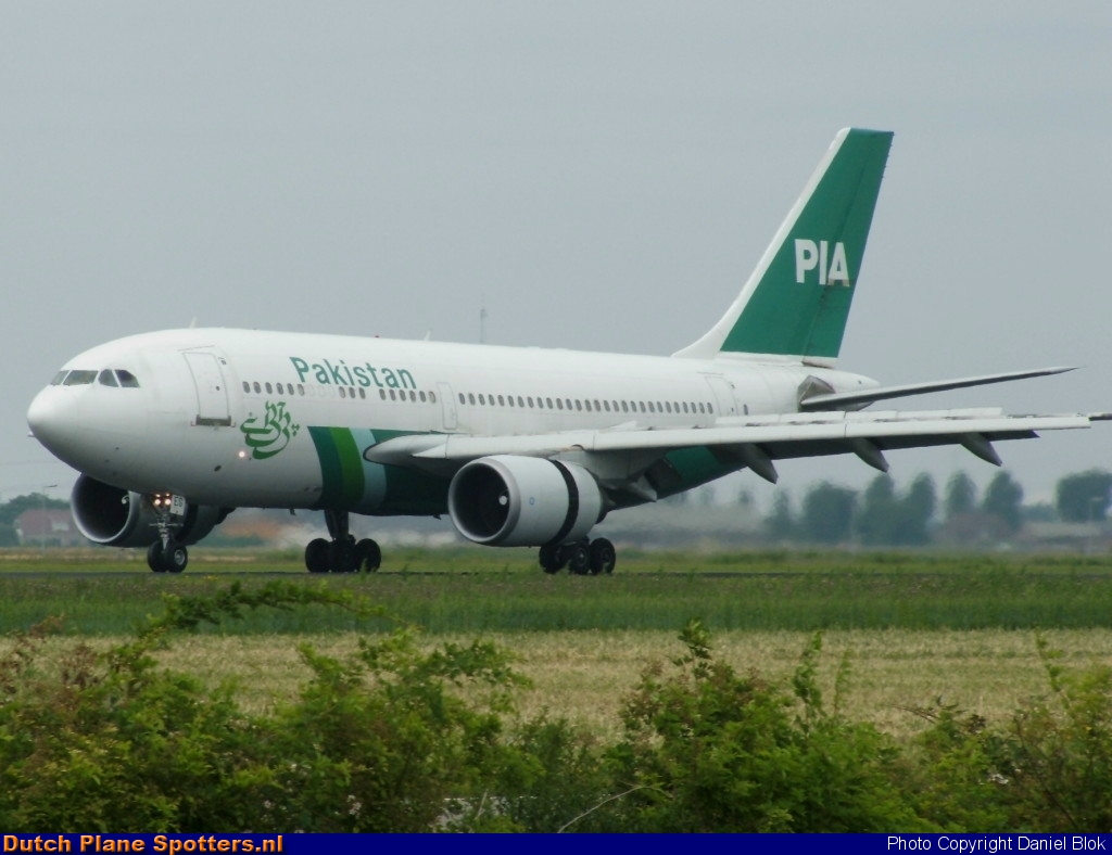 AP-BEG Airbus A310 PIA Pakistan International Airlines by Daniel Blok