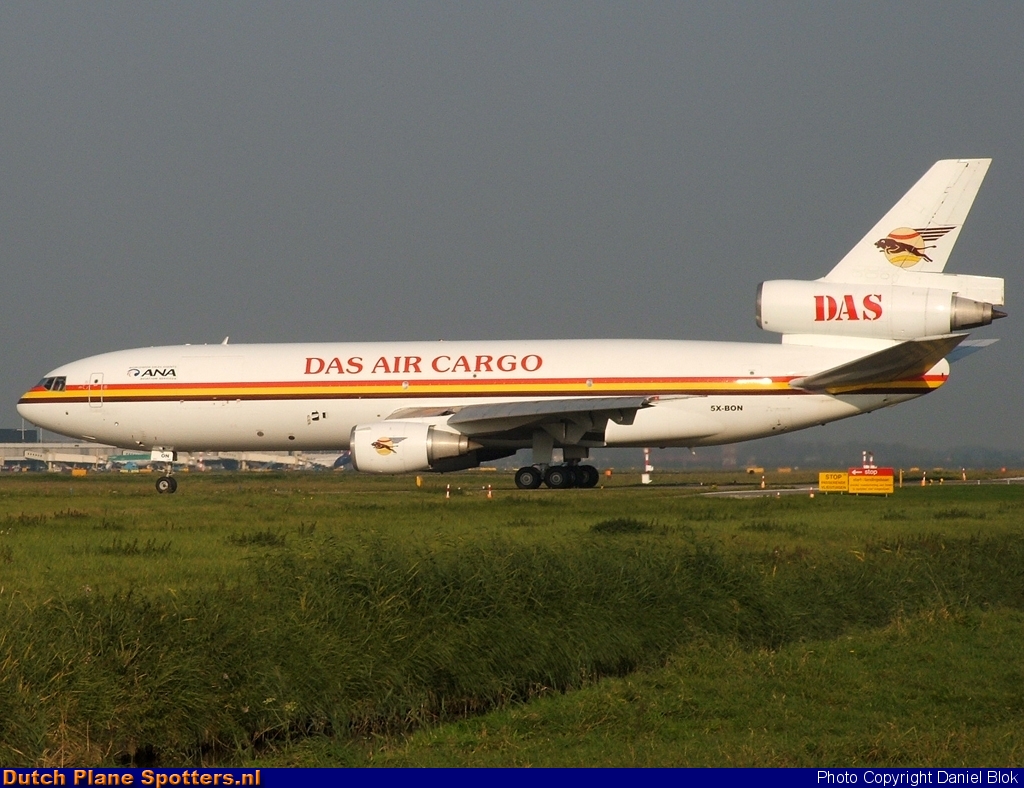 5X-BON McDonnell Douglas DC-10 DAS Air Cargo by Daniel Blok