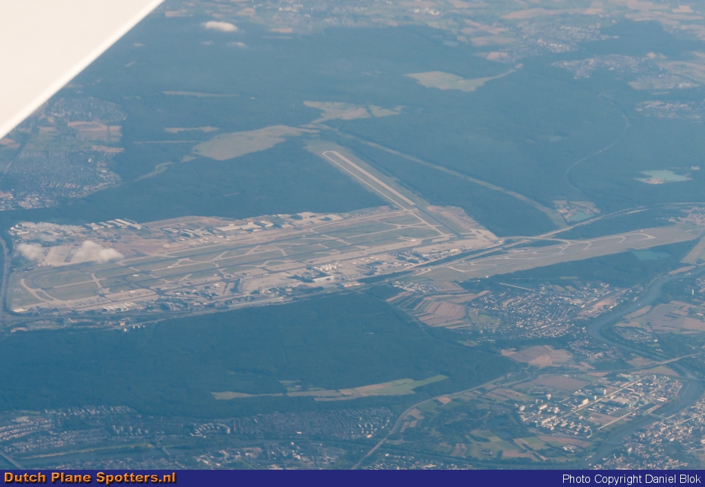 EDDF Airport Airport Overview by Daniel Blok