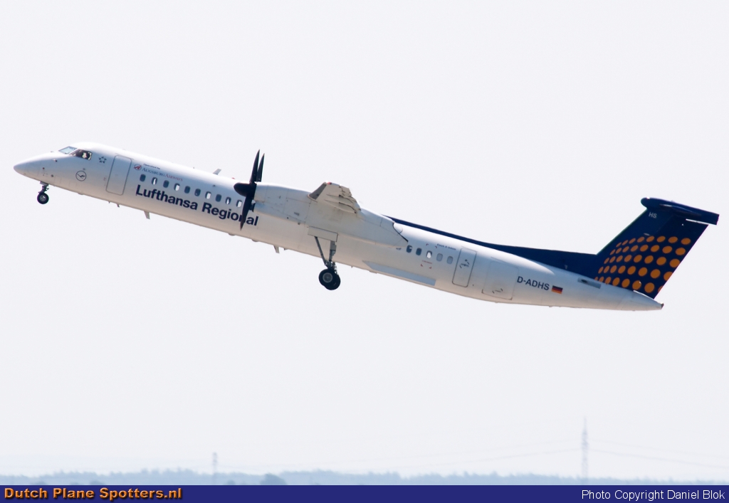 D-ADHS Bombardier Dash 8-Q400 Augsburg Airways (Lufthansa Regional) by Daniel Blok