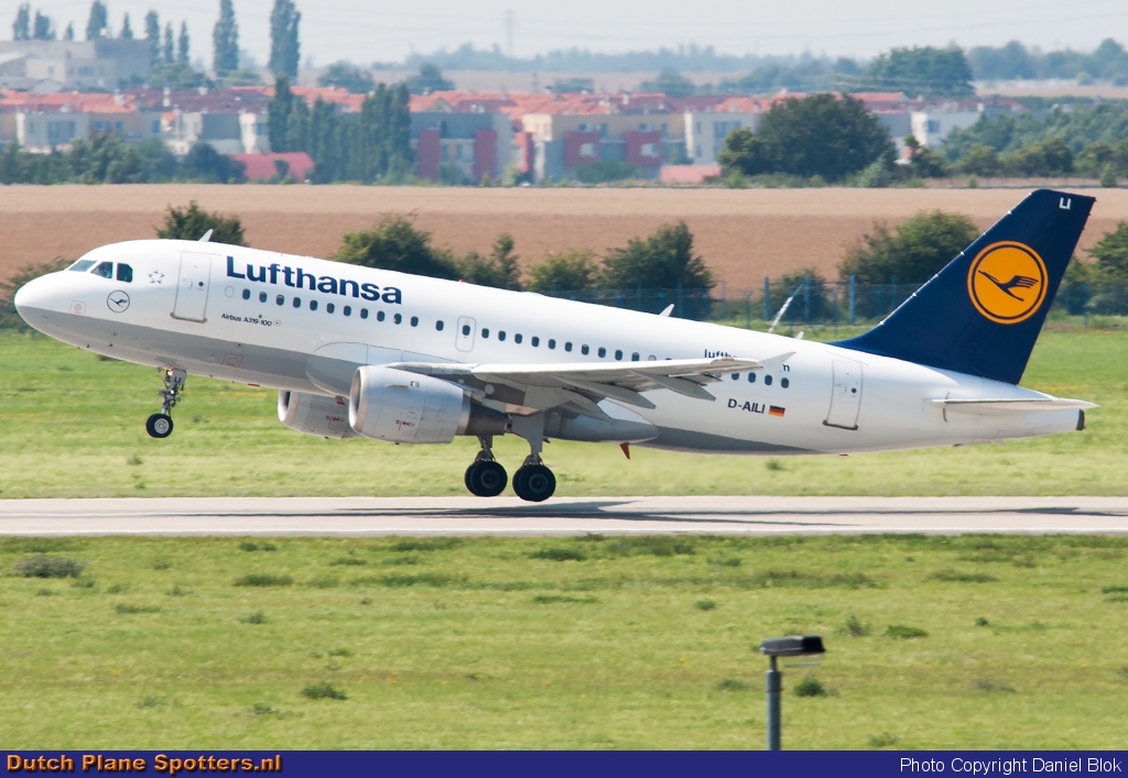 D-AILI Airbus A319 Lufthansa by Daniel Blok