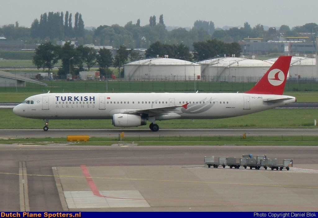 TC-JRG Airbus A321 Turkish Airlines by Daniel Blok