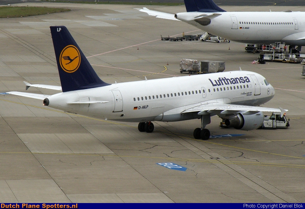 D-AILP Airbus A319 Lufthansa by Daniel Blok