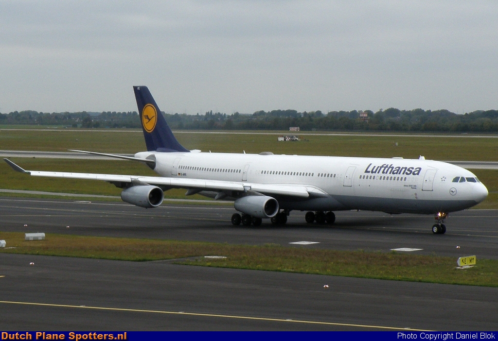 D-AIFE Airbus A340-300 Lufthansa by Daniel Blok