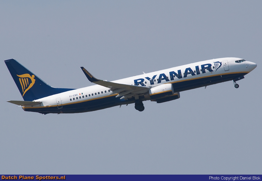 EI-EMR Boeing 737-800 Ryanair by Daniel Blok