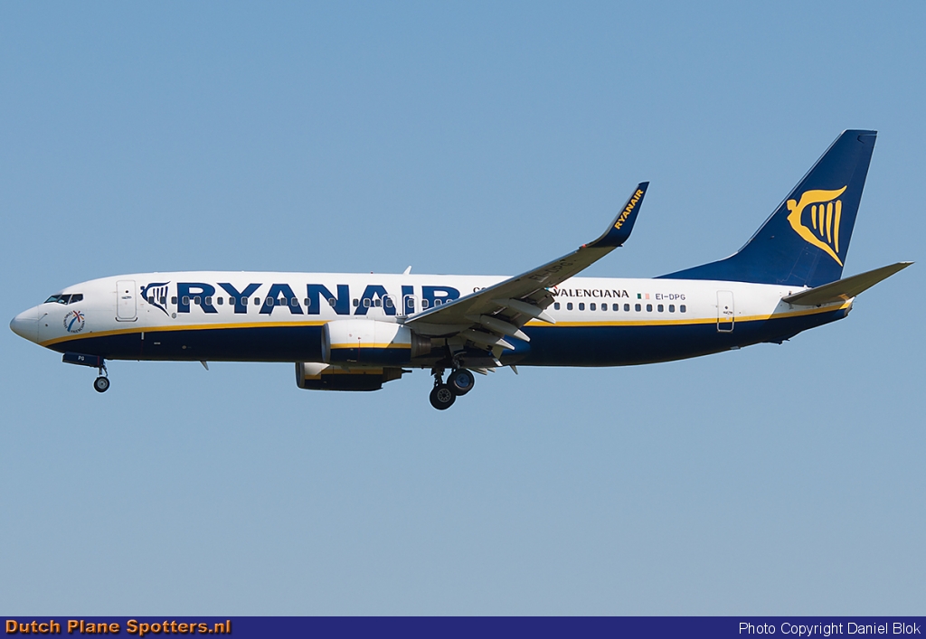 EI-DPG Boeing 737-800 Ryanair by Daniel Blok