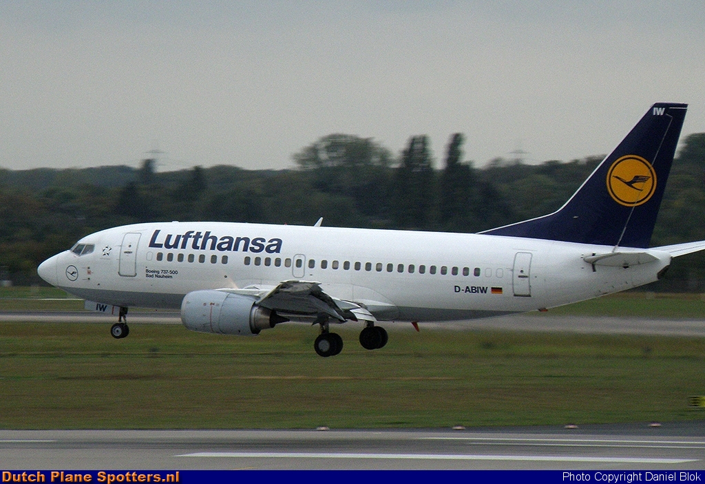 D-ABIW Boeing 737-500 Lufthansa by Daniel Blok