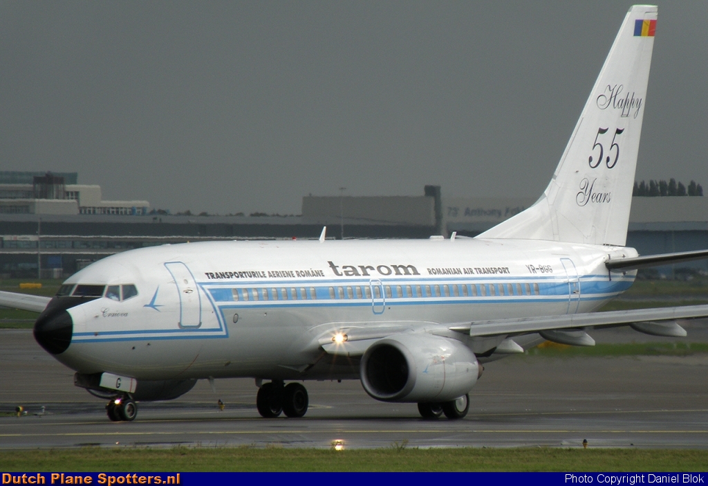 YR-BGG Boeing 737-700 TAROM by Daniel Blok