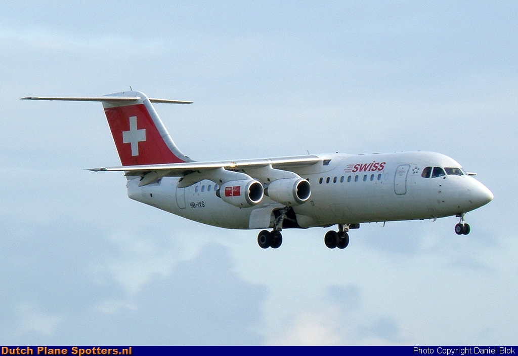 HB-IXS BAe 146 Swiss International Air Lines by Daniel Blok