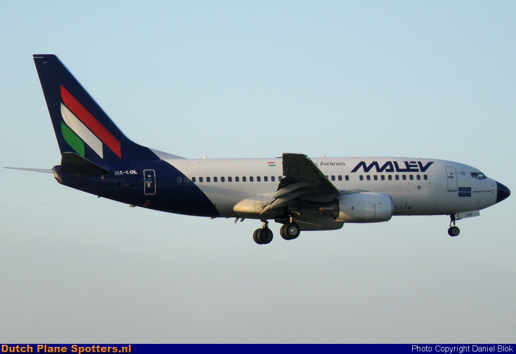 HA-LOL Boeing 737-700 Malev Hungarian Airlines by Daniel Blok