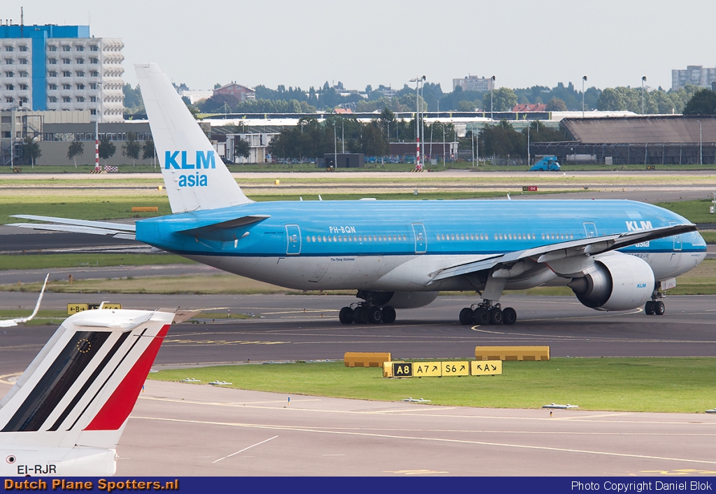 PH-BQN Boeing 777-200 KLM Asia by Daniel Blok