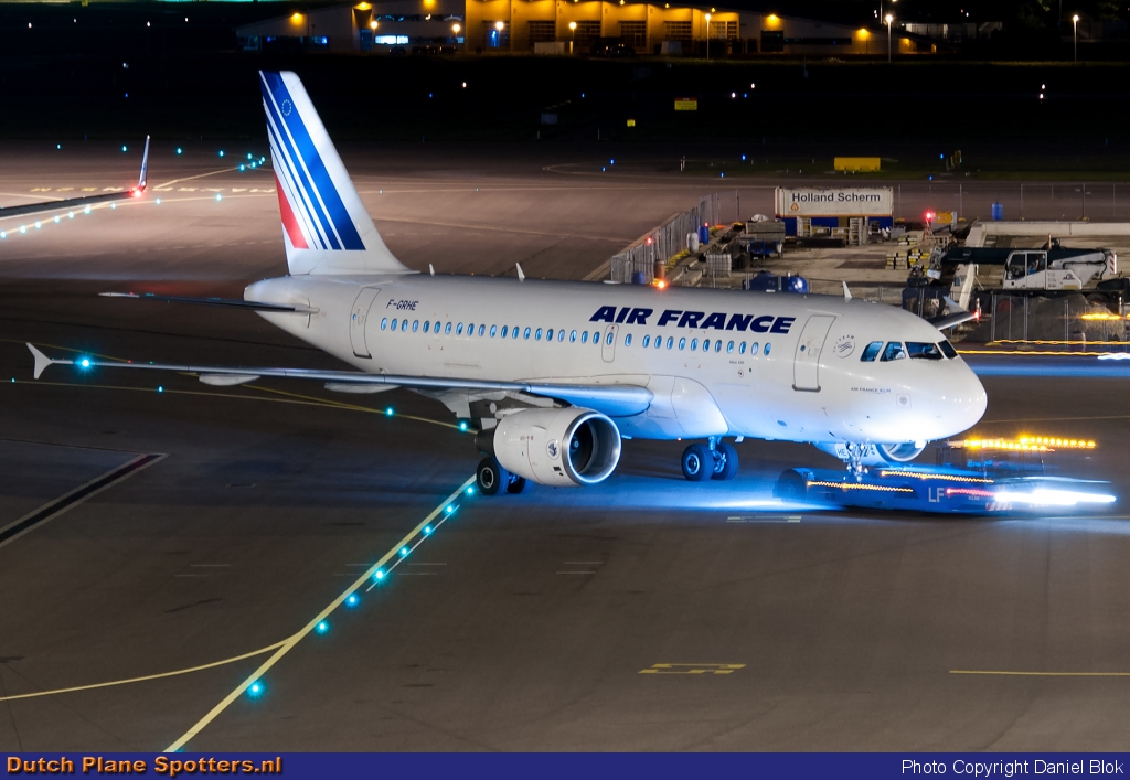 F-GRHE Airbus A319 Air France by Daniel Blok