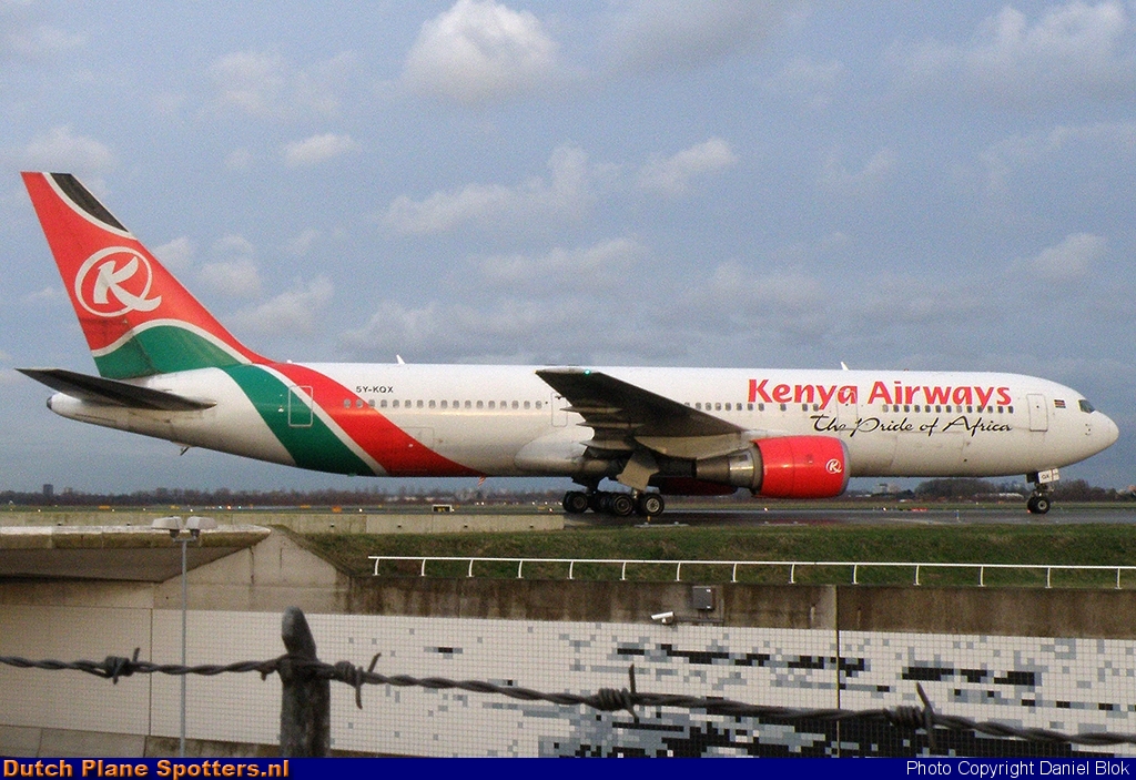 5Y-KQX Boeing 767-300 Kenya Airways by Daniel Blok