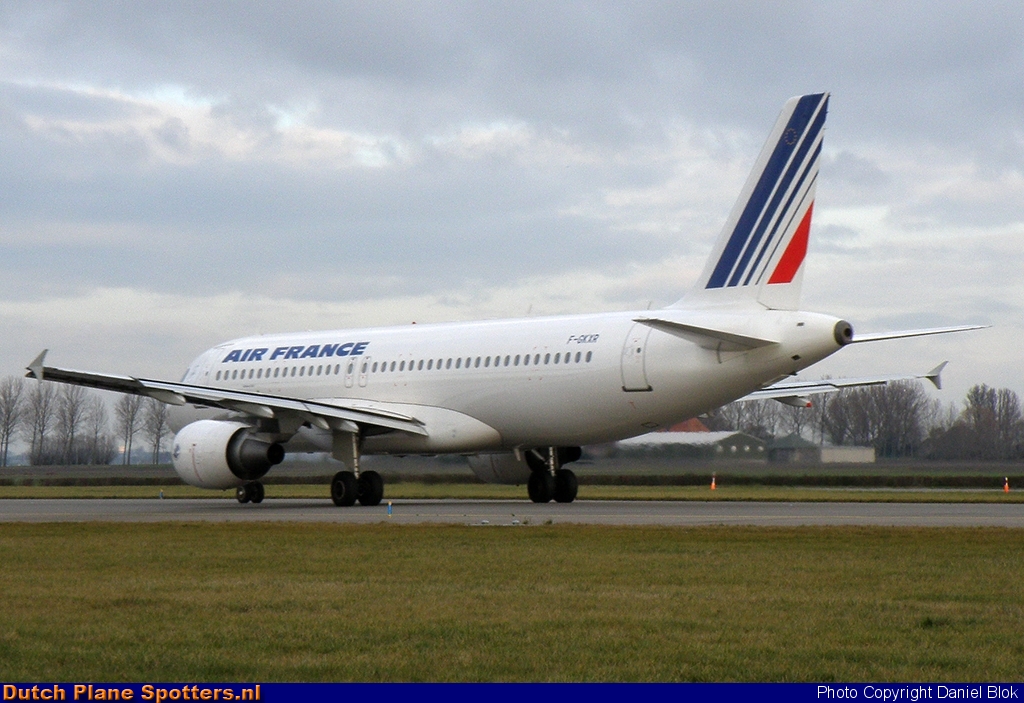 F-GKXR Airbus A320 Air France by Daniel Blok