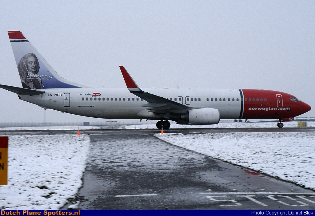 LN-NOS Boeing 737-800 Norwegian Air Shuttle by Daniel Blok